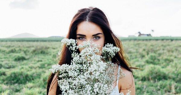 Here’s Your Guide To Finding/Becoming The Perfect Girlfriend