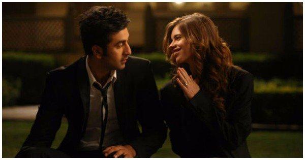 The Perfect Log-Out Plan When Stuck In A Conversation In The Real World