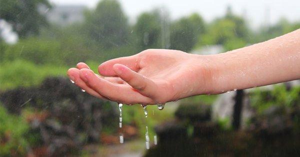 In A Country Where Water Is Scarce, This New Initiative Is Changing Things One Drop At A Time