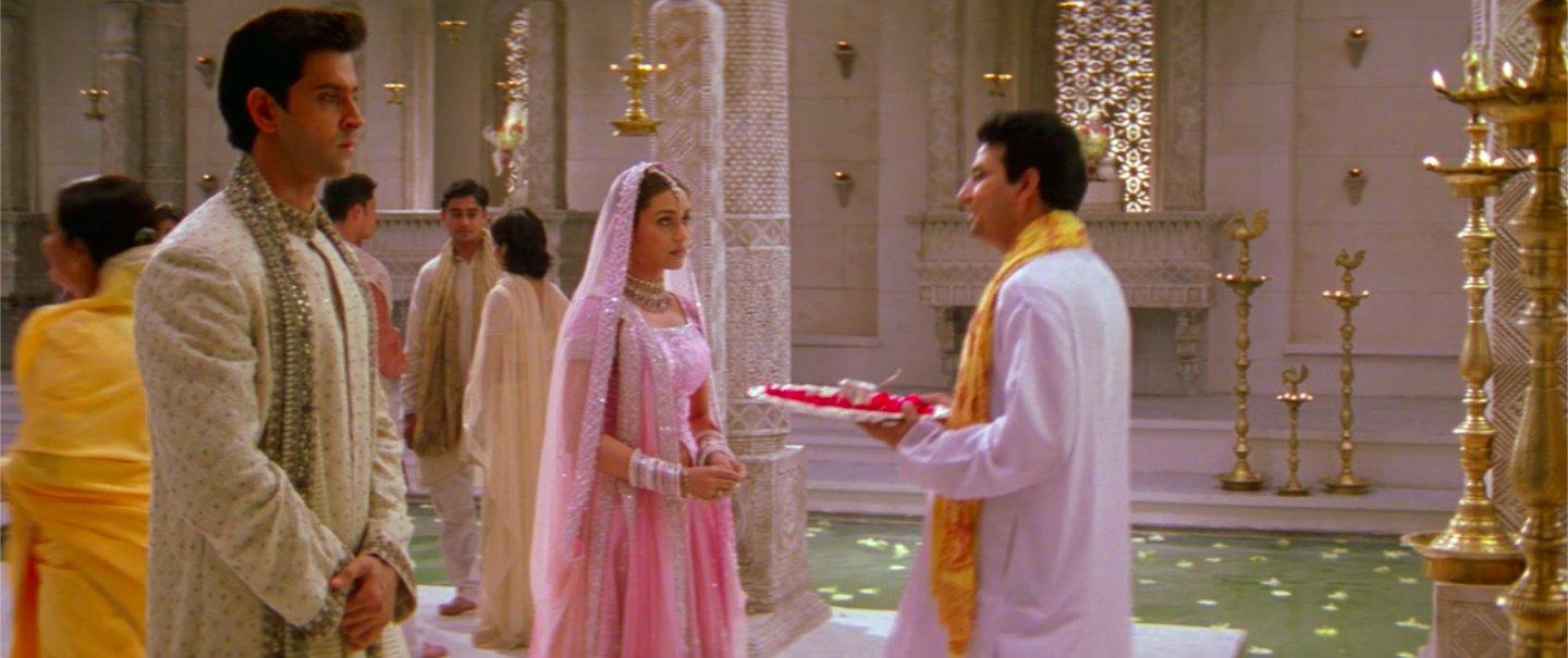 10. How do Pooja and Raj 'accidentally' get married?