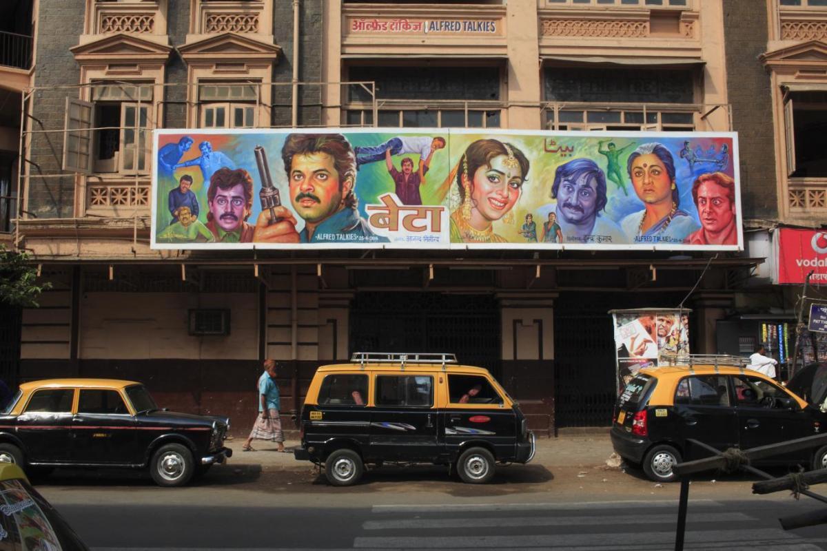 4. Which is the oldest theatre in Mumbai?