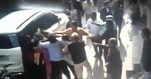 Another Brawl Over Parking Space: Six Men Beat Up Techie With Bricks and Rods