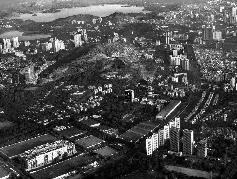 These Photos Of Mumbai’s Suburbs Taken From A Height Of 15,000 ft Will Take Your Breath Away