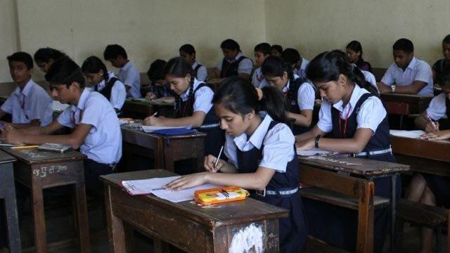 Class X Students In Gujarat Think A Triangle Has 4 Sides, But Still Get A 90% In Maths Objectives
