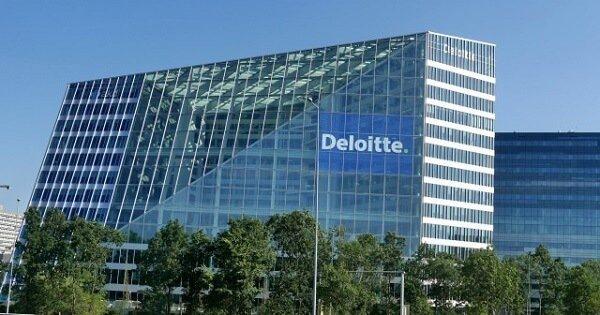 Deloitte’s Leave Program Lets Employees Take 16 Weeks Paid Caregiving Leave! India, You Listening?