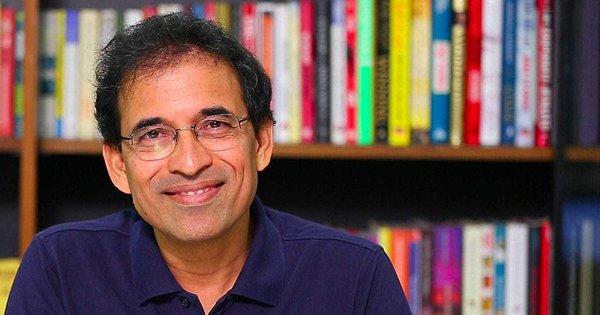 The IPL Just Isn’t The Same Without Harsha Bhogle’s Epic Commentary. Bring Him Back!