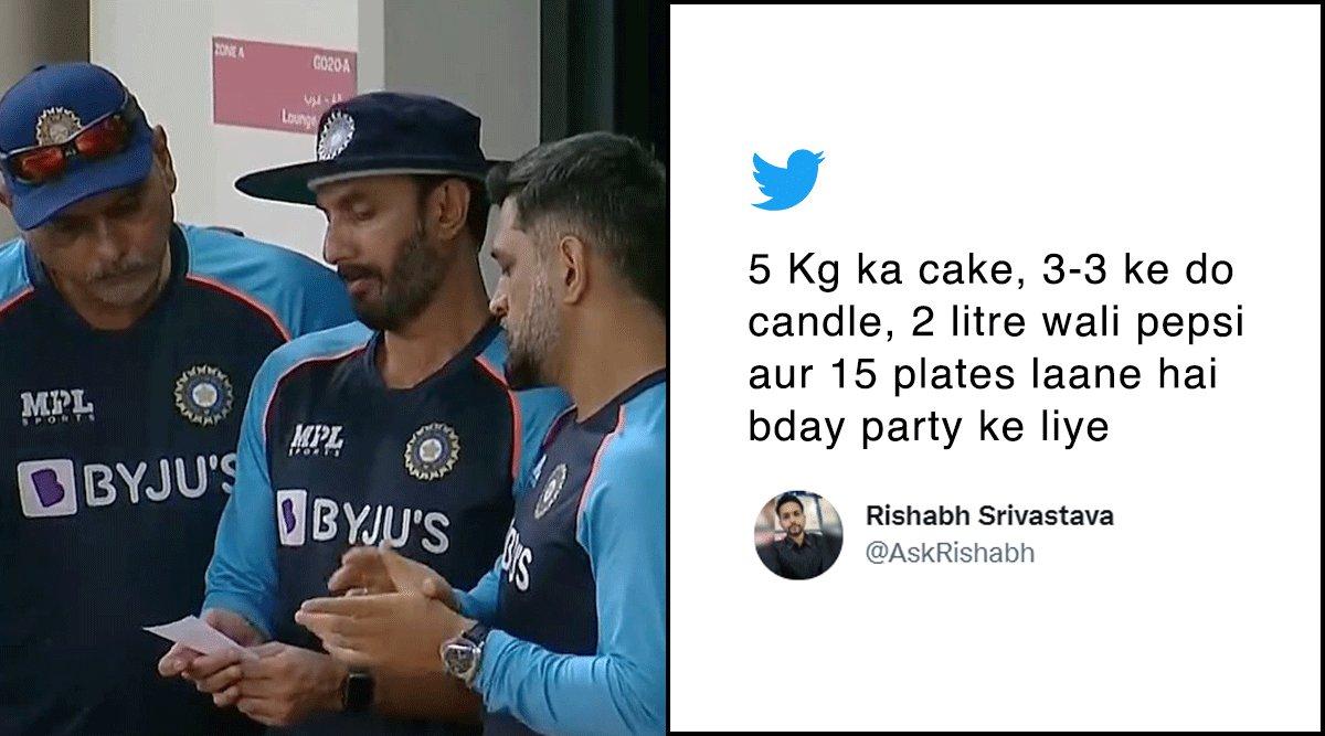 Twitter Is Trying To Decode What Dhoni, Shastri, Hardik & Vikram Are Looking At In This Picture