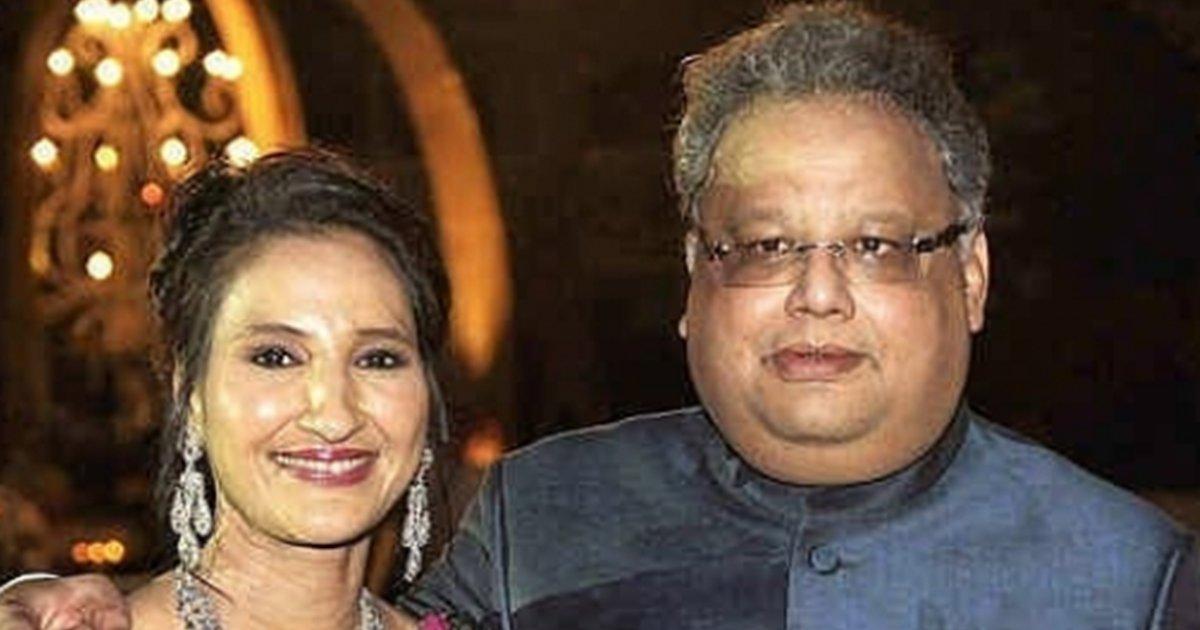 The Late Rakesh Jhunjhunwala’s Wife Now Owns Stocks Worth Almost ₹10,000 Crore: Reports