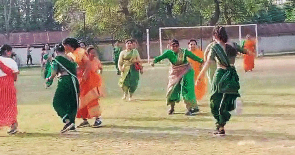 Watch: These Gwalior Women Bend It Like Beckham While Wearing A Saree On The Football Field